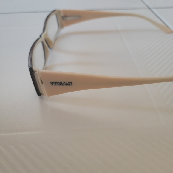 Versace reading glasses - Picture 1 of 2